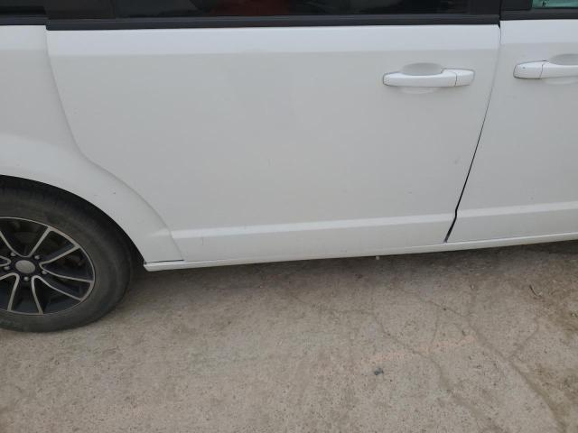 Photo 11 from auction – 2018 DODGE GRAND CARA with VIN 2C4RDGBG2JR159883