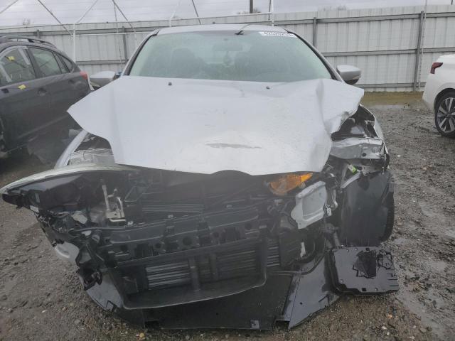Foto 5 de la subasta – 2014 FORD FOCUS SE con VIN 1FADP3F26EL382635