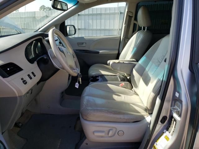 Photo 7 from auction – 2012 TOYOTA SIENNA LE with VIN 5TDKK3DC1CS208897