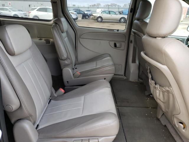 Photo 11 from auction – 2005 CHRYSLER TOWN & COU with VIN 2C4GP54L15R281802