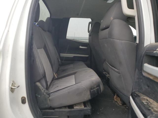Photo 10 from auction – 2015 TOYOTA TUNDRA DOU with VIN 5TFRY5F17FX175696