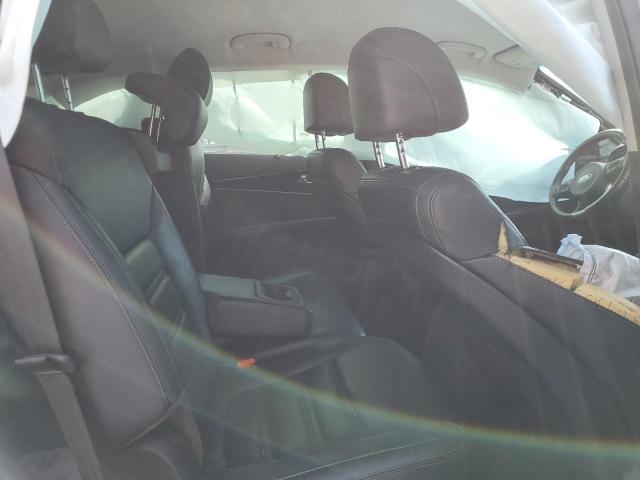 Photo 10 from auction – 2017 KIA SORENTO EX with VIN 5XYPH4A58HG299543