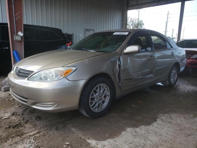 TOYOTA CAMRY LE 2002 with VIN 4T1BE32K52U116103 - Photo from auction