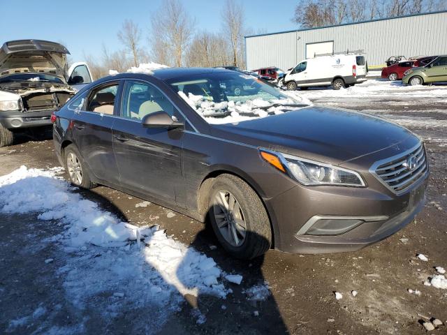 Photo 4 from auction – 2016 HYUNDAI SONATA SE with VIN 5NPE24AF0GH387706