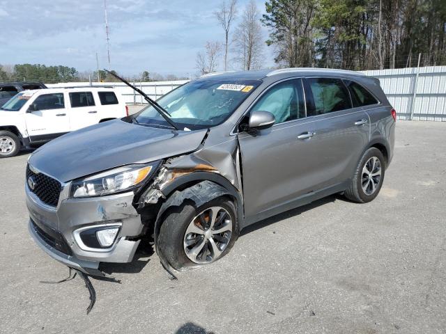 KIA SORENTO EX 2017 with VIN 5XYPH4A58HG299543 - Photo from auction