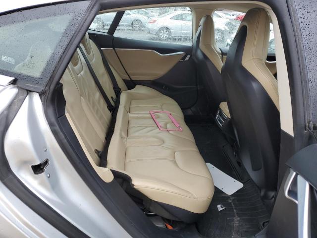 Photo 10 from auction – 2013 TESLA MODEL S with VIN 5YJSA1CG7DFP05034