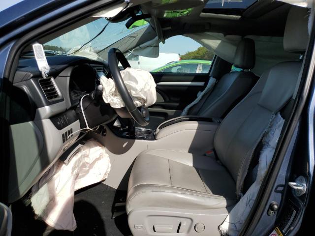 Photo 7 from auction – 2017 TOYOTA HIGHLANDER with VIN 5TDJZRFH3HS444610