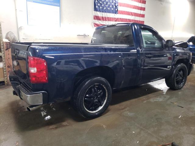 Photo 3 from auction – 2007 CHEVROLET SILVERADO with VIN 1GCEC14077Z595755
