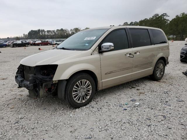CHRYSLER TOWN & COU 2013 with VIN 2C4RC1CG4DR661281 - Photo from auction