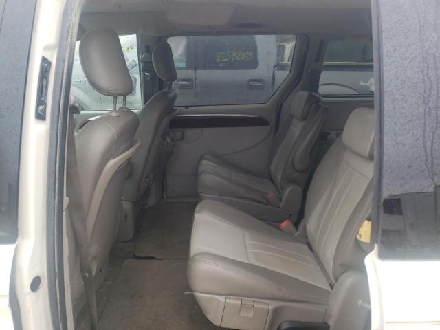 Photo 10 from auction – 2007 CHRYSLER TOWN & COU with VIN 2A4GP54L27R196397