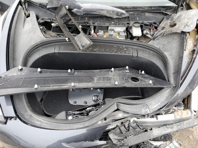 Photo 11 from auction – 2018 TESLA MODEL 3 with VIN 5YJ3E1EB4JF096054