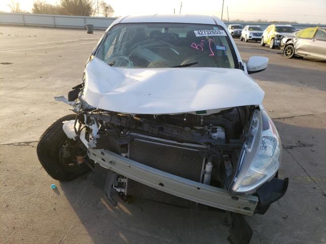 Photo 5 from auction – 2019 NISSAN VERSA S with VIN 3N1CN7AP2KL838641