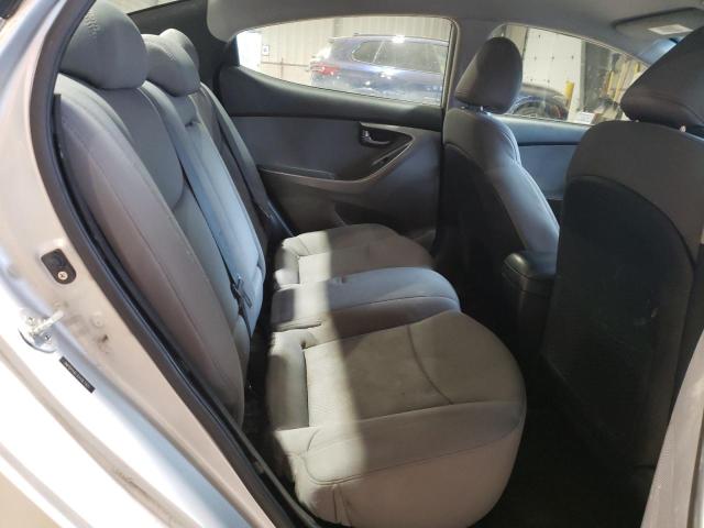 Photo 10 from auction – 2012 HYUNDAI ELANTRA GL with VIN 5NPDH4AE3CH067825