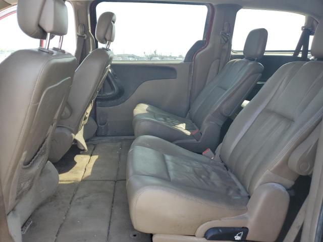 Photo 11 from auction – 2015 CHRYSLER TOWN & COU with VIN 2C4RC1BG2FR538485