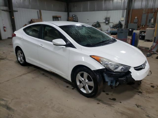 Photo 4 from auction – 2013 HYUNDAI ELANTRA GL with VIN 5NPDH4AE1DH296540
