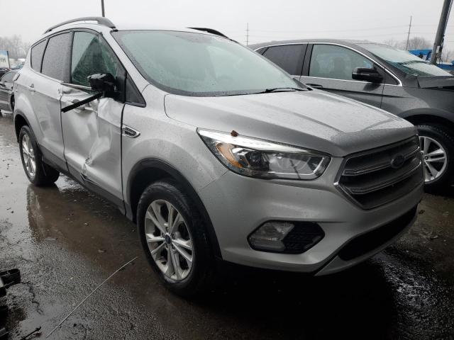 Photo 4 from auction – 2017 FORD ESCAPE SE with VIN 1FMCU9GD9HUE56058