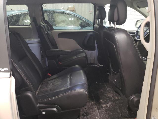 Photo 11 from auction – 2014 CHRYSLER TOWN & COU with VIN 2C4RC1BG0ER143123