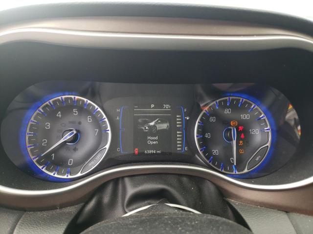 Photo 9 from auction – 2018 CHRYSLER PACIFICA T with VIN 2C4RC1BG3JR127363