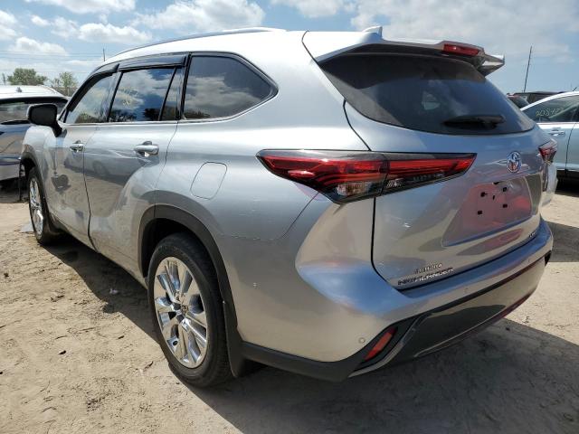 Photo 2 from auction – 2022 TOYOTA HIGHLANDER with VIN 5TDYZRAH8NS108940