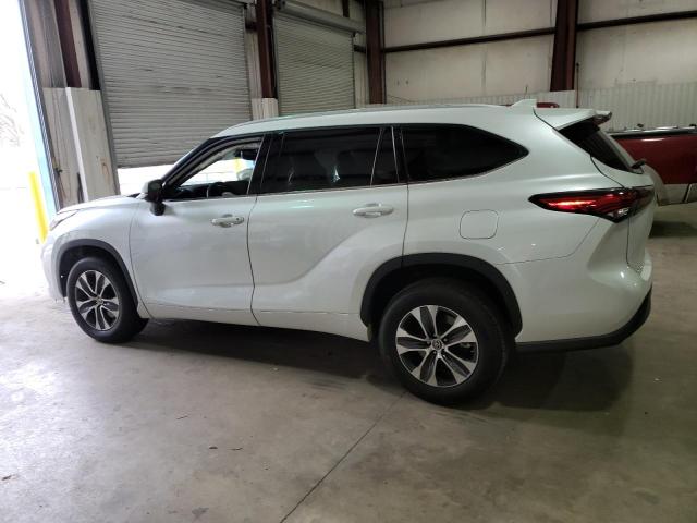 Photo 2 from auction – 2022 TOYOTA HIGHLANDER with VIN 5TDGZRAH2NS553170