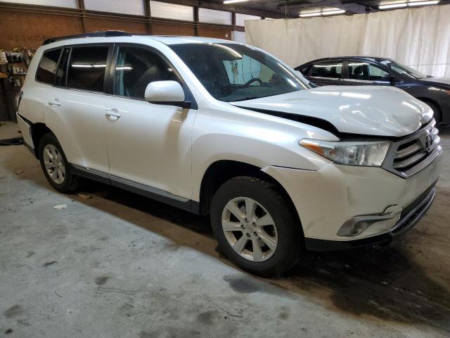 Photo 4 from auction – 2011 TOYOTA HIGHLANDER with VIN 5TDBK3EH7BS071067