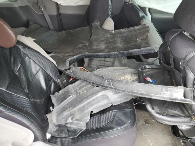 Photo 12 from auction – 2016 TOYOTA SIENNA with VIN 5TDZK3DC7GS739624