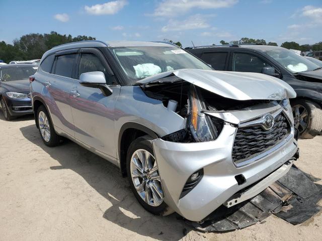 Photo 4 from auction – 2022 TOYOTA HIGHLANDER with VIN 5TDYZRAH8NS108940