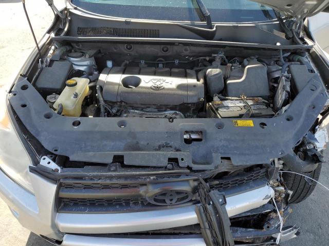 Photo 11 from auction – 2011 TOYOTA RAV4 with VIN 2T3BF4DV0BW111747