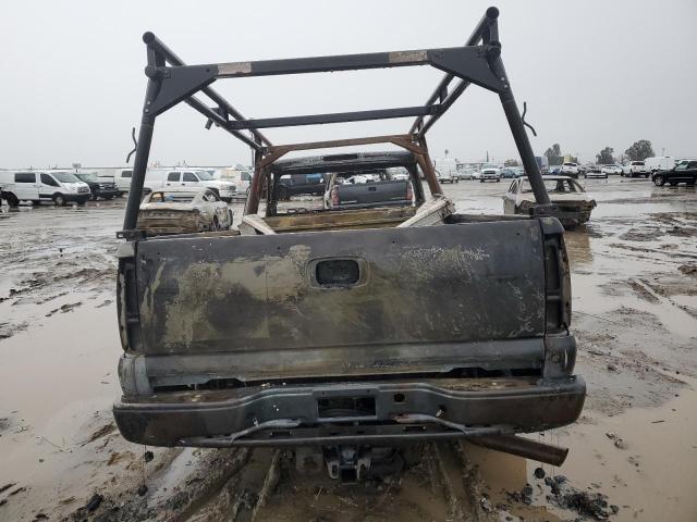 Photo 10 from auction – 2003 CHEVROLET SILVERADO with VIN 1GCHC24U03Z194354