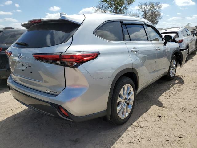 Photo 3 from auction – 2022 TOYOTA HIGHLANDER with VIN 5TDYZRAH8NS108940