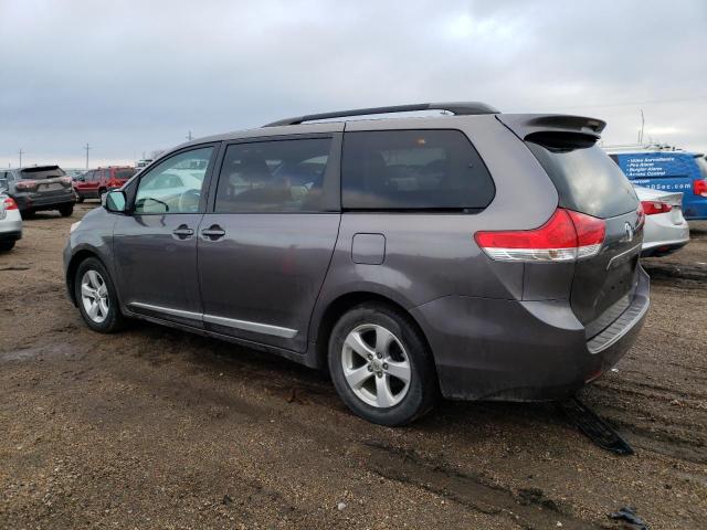 Photo 2 from auction – 2013 TOYOTA SIENNA LE with VIN 5TDKK3DC2DS318858