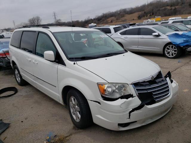 DODGE GRAND CARA 2017 with VIN 2C4RDGBG9HR828662 - Photo from auction
