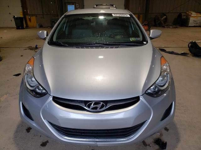 Photo 5 from auction – 2012 HYUNDAI ELANTRA GL with VIN 5NPDH4AE3CH067825