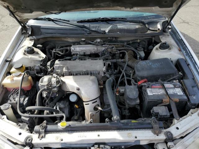 Photo 11 from auction – 2001 TOYOTA CAMRY CE with VIN 4T1BG22K91U828035