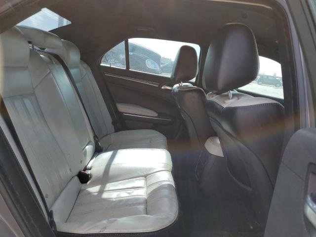 Photo 10 from auction – 2018 CHRYSLER 300 S with VIN 2C3CCABG2JH142906