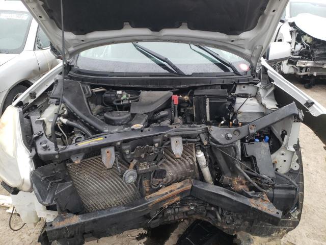 Photo 11 from auction – 2011 NISSAN ROGUE S with VIN JN8AS5MV3BW677520