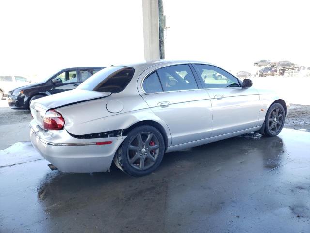Photo 3 from auction – 2006 JAGUAR S-TYPE 4.2 with VIN SAJWA01B06HN57977