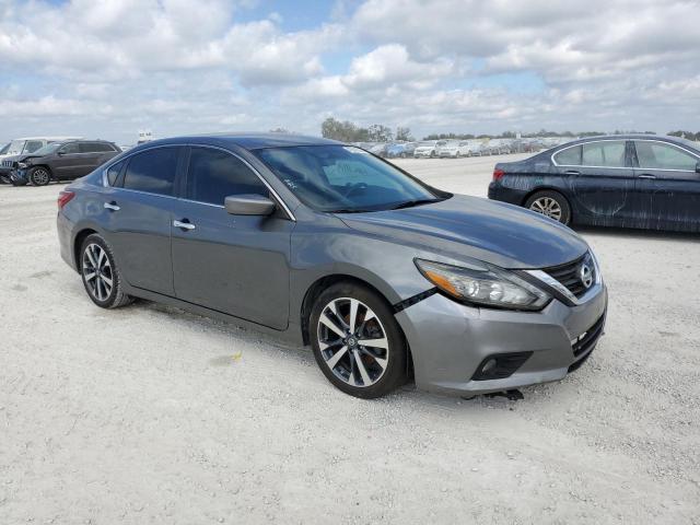 Photo 4 from auction – 2017 NISSAN ALTIMA 3.5 with VIN 1N4BL3AP1HC149756