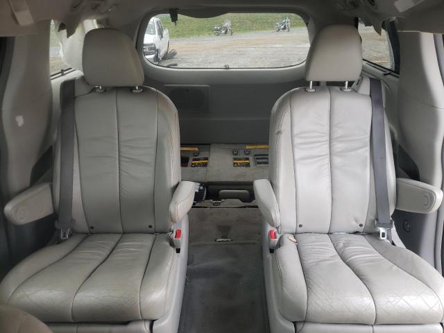 Photo 10 from auction – 2011 TOYOTA SIENNA XLE with VIN 5TDDK3DC3BS021717
