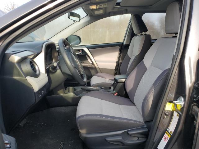 Photo 7 from auction – 2015 TOYOTA RAV4 XLE with VIN JTMWFREV0FJ034895
