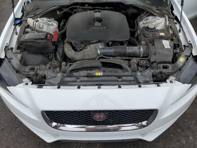 Photo 11 from auction – 2017 JAGUAR XE with VIN SAJAR4BG1HA960396