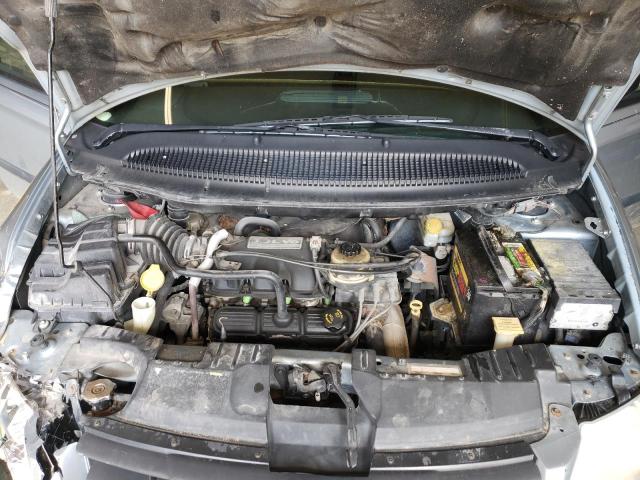Photo 12 from auction – 2005 CHRYSLER TOWN & COU with VIN 1C4GP45R65B102570