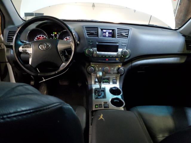 Photo 8 from auction – 2011 TOYOTA HIGHLANDER with VIN 5TDBK3EH7BS071067