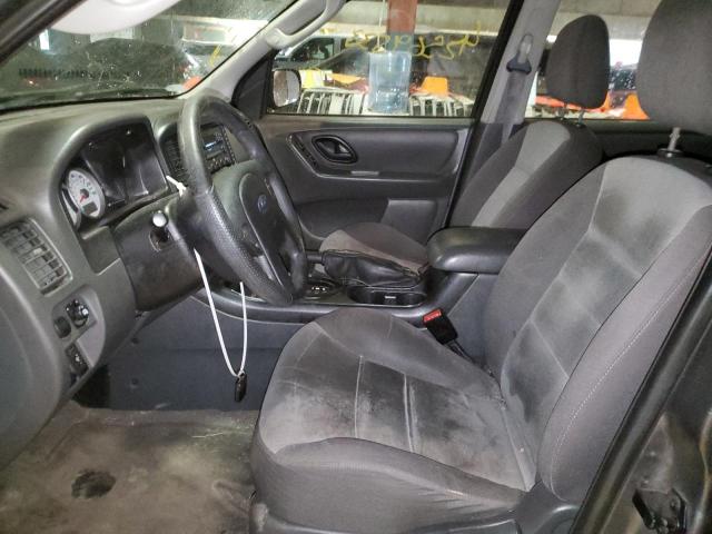 Photo 7 from auction – 2005 FORD ESCAPE XLS with VIN 1FMCU92Z45DA08700