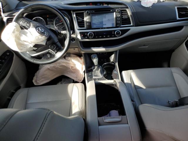 Photo 8 from auction – 2017 TOYOTA HIGHLANDER with VIN 5TDJZRFH3HS444610