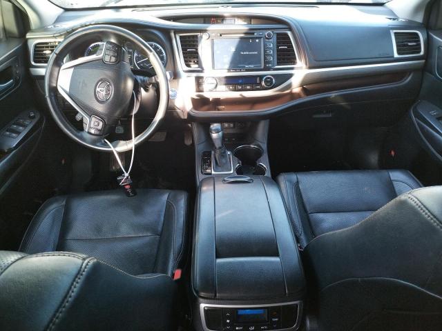 Photo 8 from auction – 2017 TOYOTA HIGHLANDER with VIN 5TDDGRFH6HS021538
