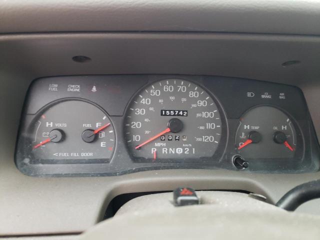 Photo 9 from auction – 2002 MERCURY GRAND MARQ with VIN 2MEFM74W22X602682