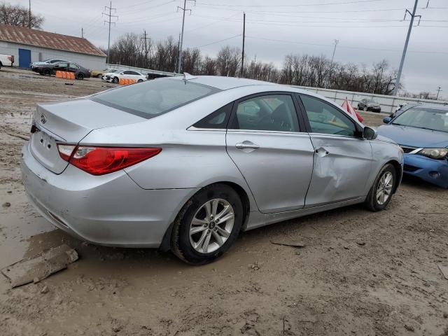 Photo 3 from auction – 2013 HYUNDAI SONATA GLS with VIN 5NPEB4AC9DH663205