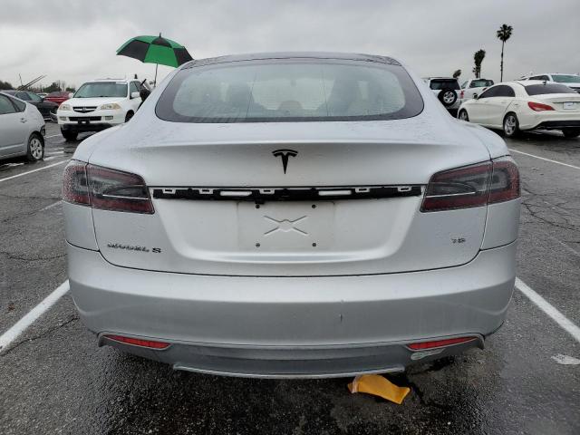 Photo 6 from auction – 2013 TESLA MODEL S with VIN 5YJSA1CG7DFP05034