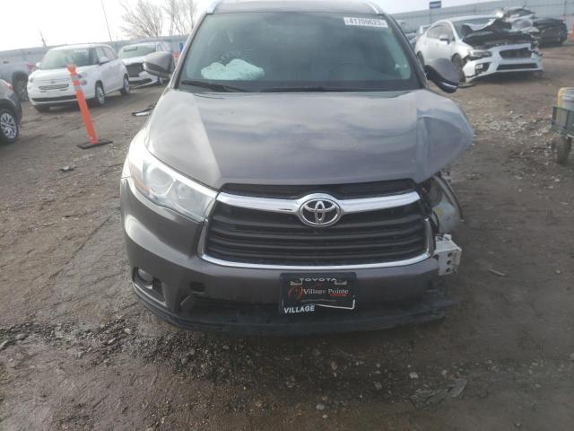 Photo 5 from auction – 2015 TOYOTA HIGHLANDER with VIN 5TDJKRFH9FS157287